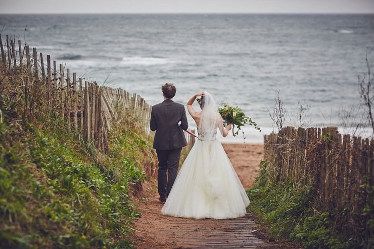 relaxed wedding photographers The Barn at South Milton