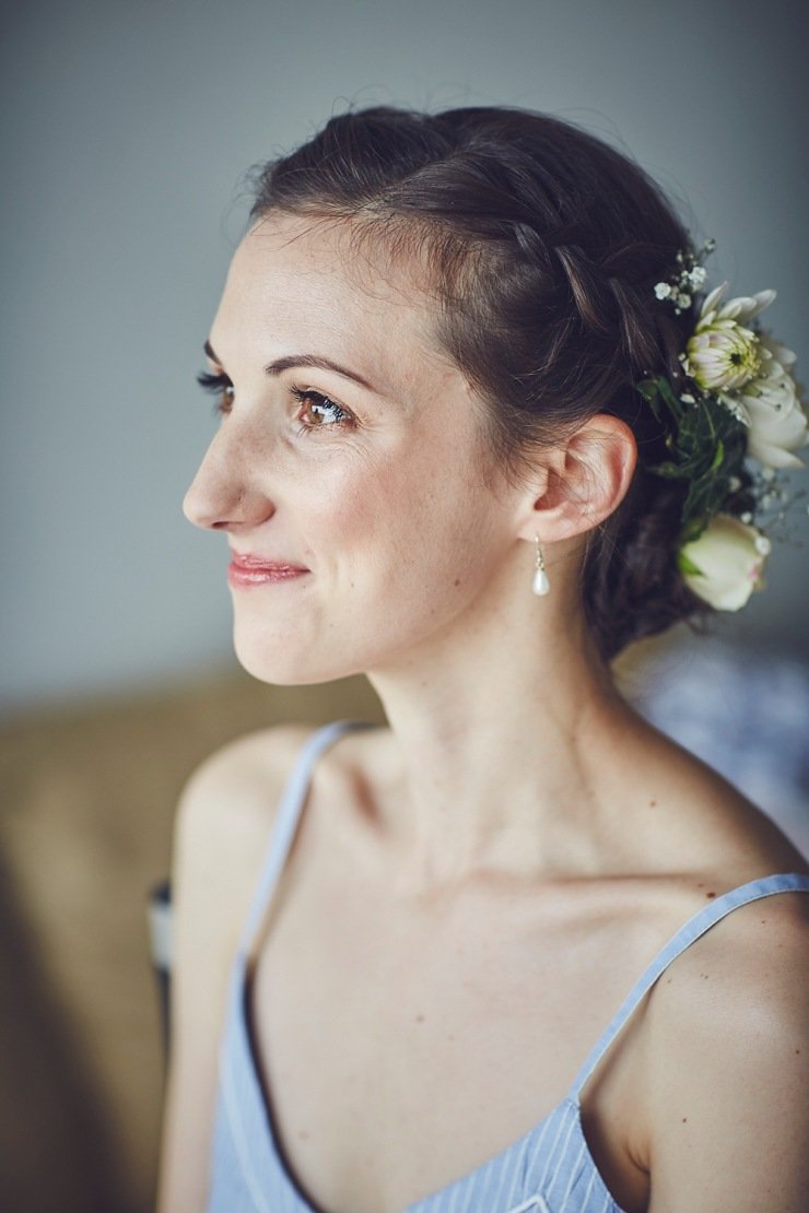 relaxed wedding photographers The Barn at South Milton