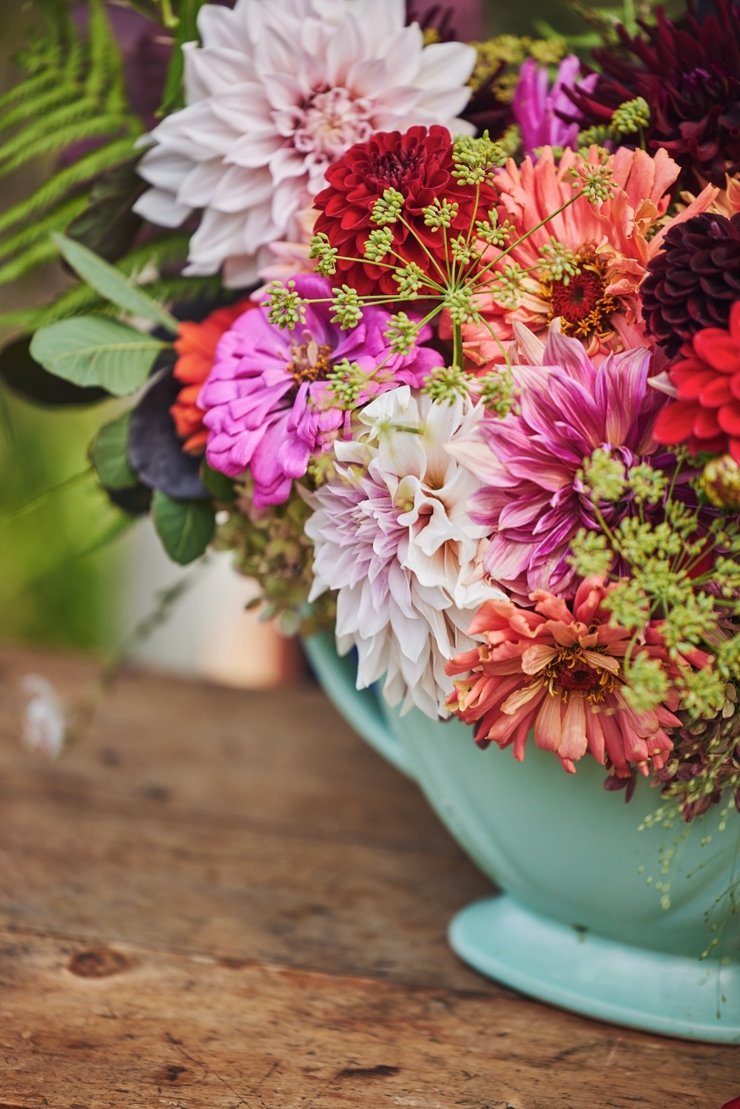 wedding flowers at Hayne wedding Devon