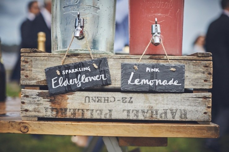 documentary wedding photography at devon marquee