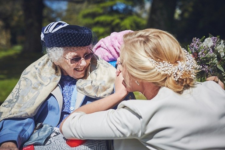 wedding photography Huntsham Court devon