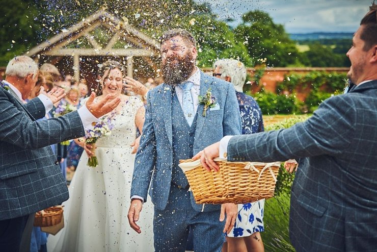 confetti-bride-groom-upton-barn.jpg