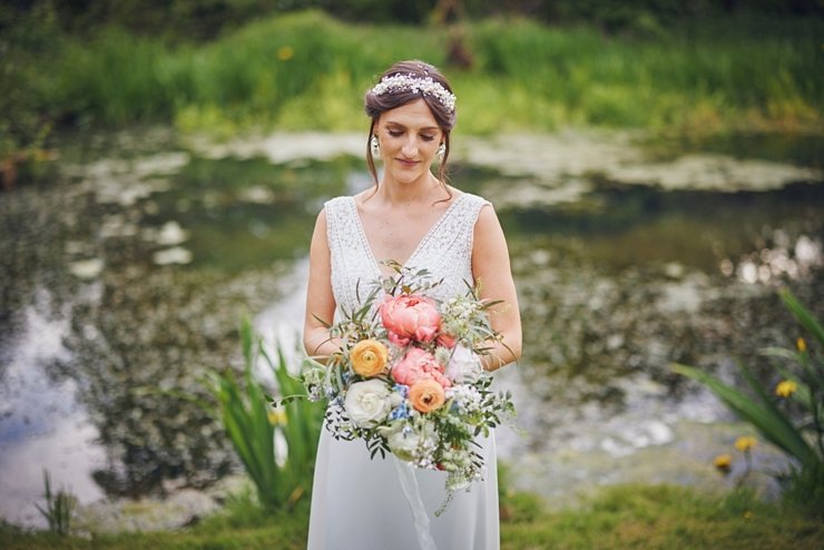bride-flowers-crowcombe-court-somerset.jpg